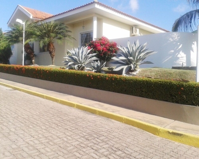 Casa, 3 quartos, 400 m² - Foto 1