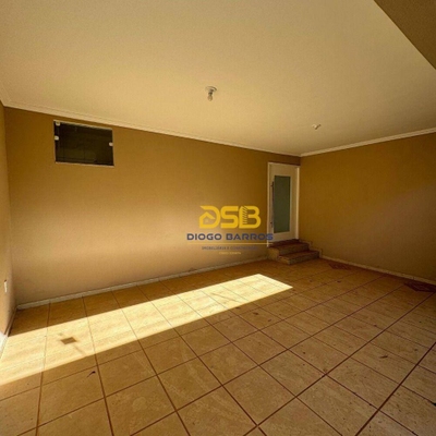 Casa, 4 quartos, 230 m² - Foto 2