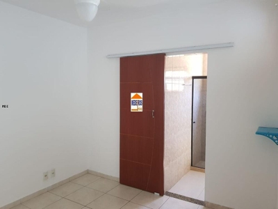 Casa, 4 quartos, 185 m² - Foto 2