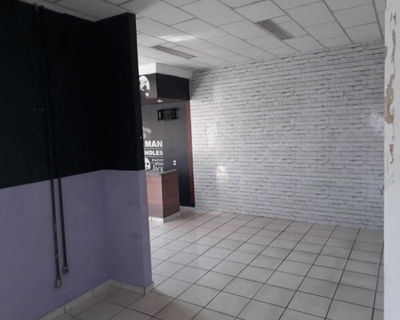 Loja-Salão, 200 m² - Foto 2