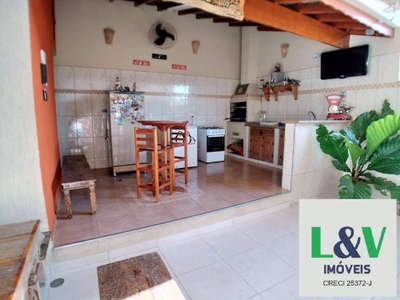 Sobrado, 3 quartos, 183 m² - Foto 1