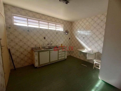 Casa, 5 quartos, 250 m² - Foto 1