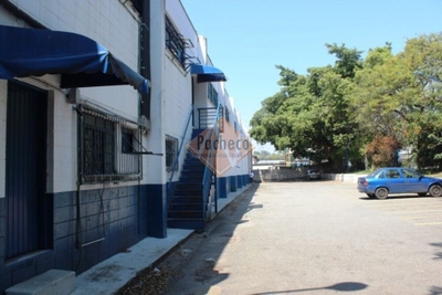 Depósito-Galpão, 1777 m² - Foto 1