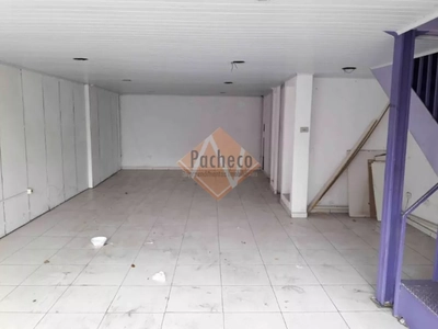 Loja-Salão, 140 m² - Foto 1