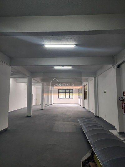 Loja-Salão, 218 m² - Foto 1