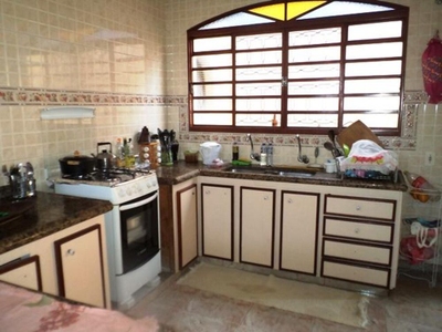 Casa, 3 quartos, 219 m² - Foto 5