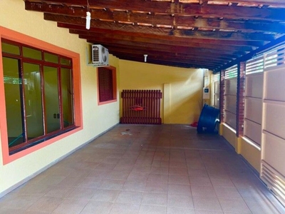 Casa, 2 quartos, 174 m² - Foto 1