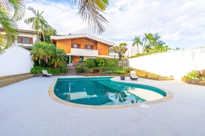 Casa, 6 quartos, 582 m² - Foto 1