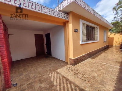 Casa, 4 quartos - Foto 1