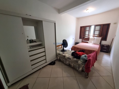 Casa, 5 quartos, 249 m² - Foto 4