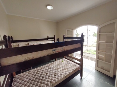 Casa, 4 quartos, 264 m² - Foto 4