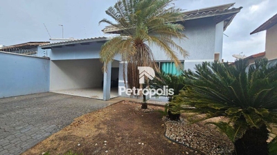 Casa, 4 quartos, 250 m² - Foto 1