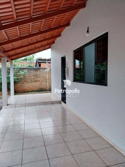 Casa, 3 quartos, 235 m² - Foto 1