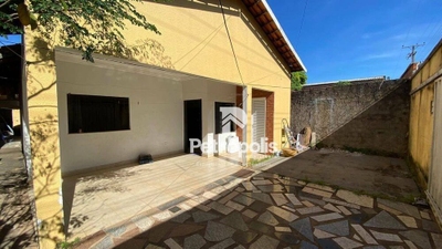 Casa, 2 quartos, 170 m² - Foto 1