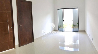Casa, 4 quartos, 245 m² - Foto 3