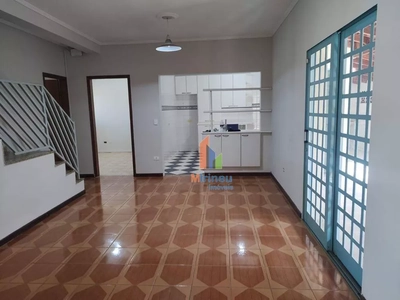 Casa, 4 quartos, 180 m² - Foto 1