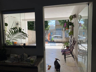 Casa, 3 quartos, 212 m² - Foto 1