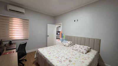 Casa, 3 quartos, 250 m² - Foto 3