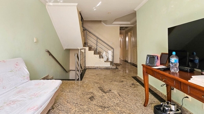 Casa, 4 quartos, 300 m² - Foto 1