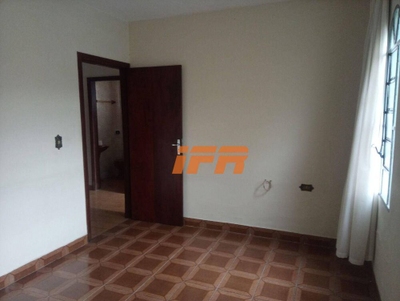Casa, 2 quartos, 260 m² - Foto 1