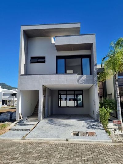 Casa, 3 quartos, 203 m² - Foto 4