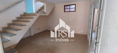 Casa, 3 quartos, 241 m² - Foto 1