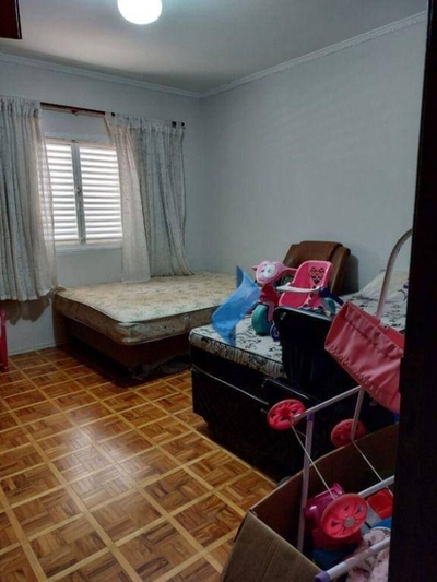 Casa, 3 quartos, 271 m² - Foto 4