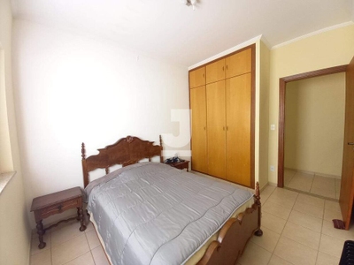 Casa, 4 quartos, 223 m² - Foto 1