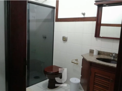 Casa, 5 quartos, 265 m² - Foto 1