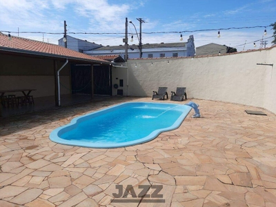 Casa, 2 quartos, 202 m² - Foto 1