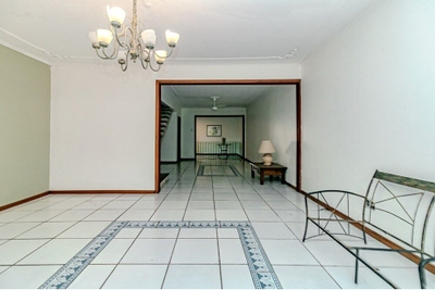 Casa, 4 quartos, 352 m² - Foto 1