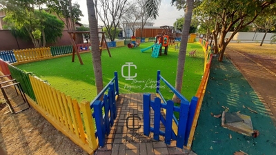 Casa, 3 quartos, 202 m² - Foto 1