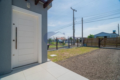 Casa, 2 quartos, 60 m² - Foto 1