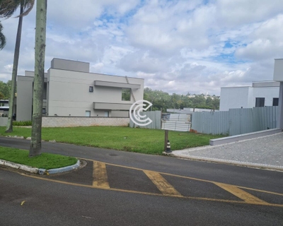 Terreno, 556 m² - Foto 1