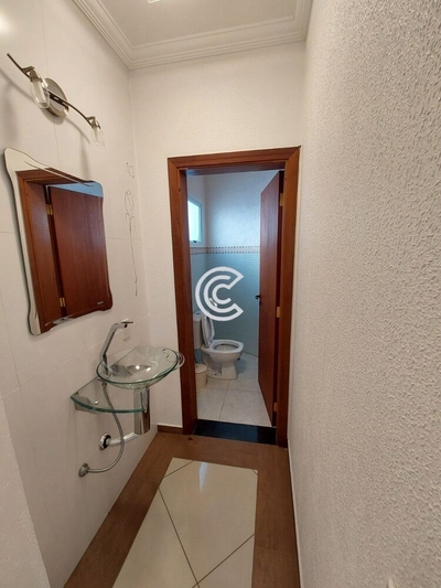 Casa, 4 quartos, 308 m² - Foto 1