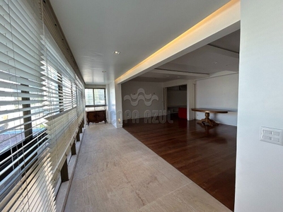 Apartamento, 3 quartos, 257 m² - Foto 1