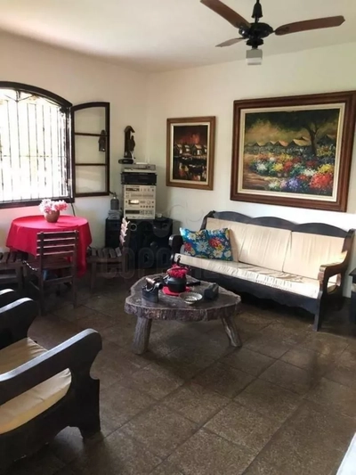 Casa, 6 quartos, 273 m² - Foto 3