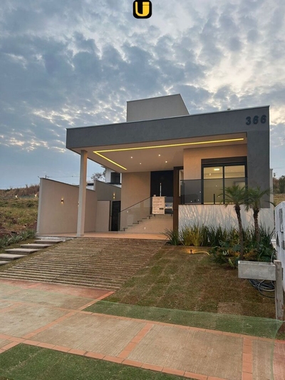 Casa, 3 quartos, 275 m² - Foto 1