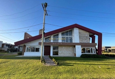 Casa de Condomínio, 4 quartos - Foto 1