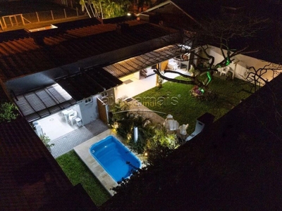 Casa, 5 quartos, 220 m² - Foto 5