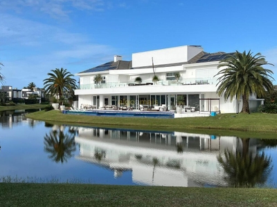 Casa de Condomínio, 6 quartos - Foto 1