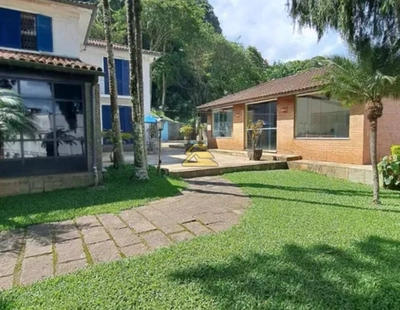 Casa, 5 quartos, 2520 m² - Foto 4