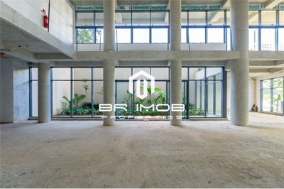 Loja-Salão, 897 m² - Foto 1