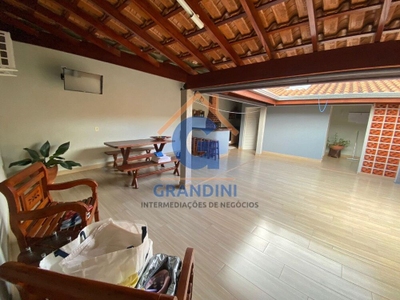 Casa, 2 quartos, 175 m² - Foto 1