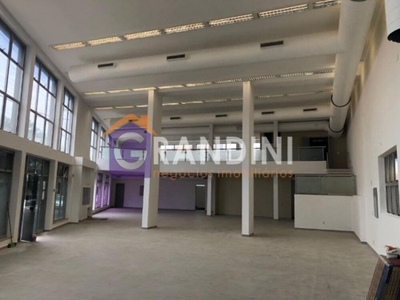 Loja-Salão, 741 m² - Foto 1