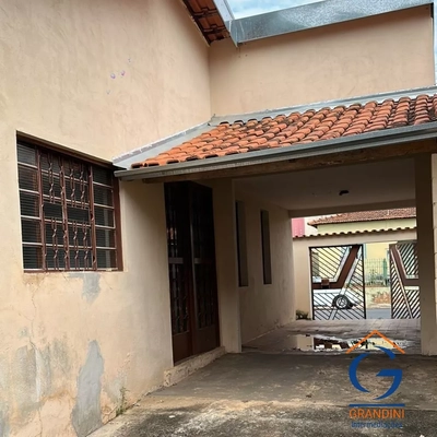 Casa, 2 quartos, 420 m² - Foto 1