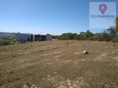 Prédio Inteiro - Foto 1