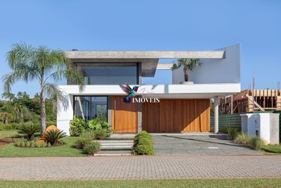 Casa, 3 quartos, 204 m² - Foto 1