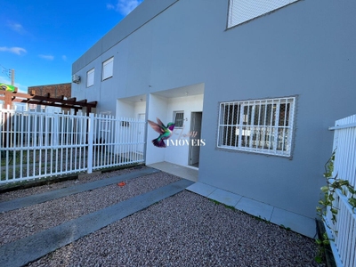 Casa, 2 quartos, 70 m² - Foto 1