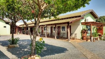 Loja-Salão, 700 m² - Foto 1